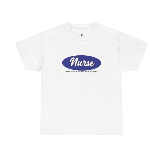 SIGNATURE NURSE TEE .